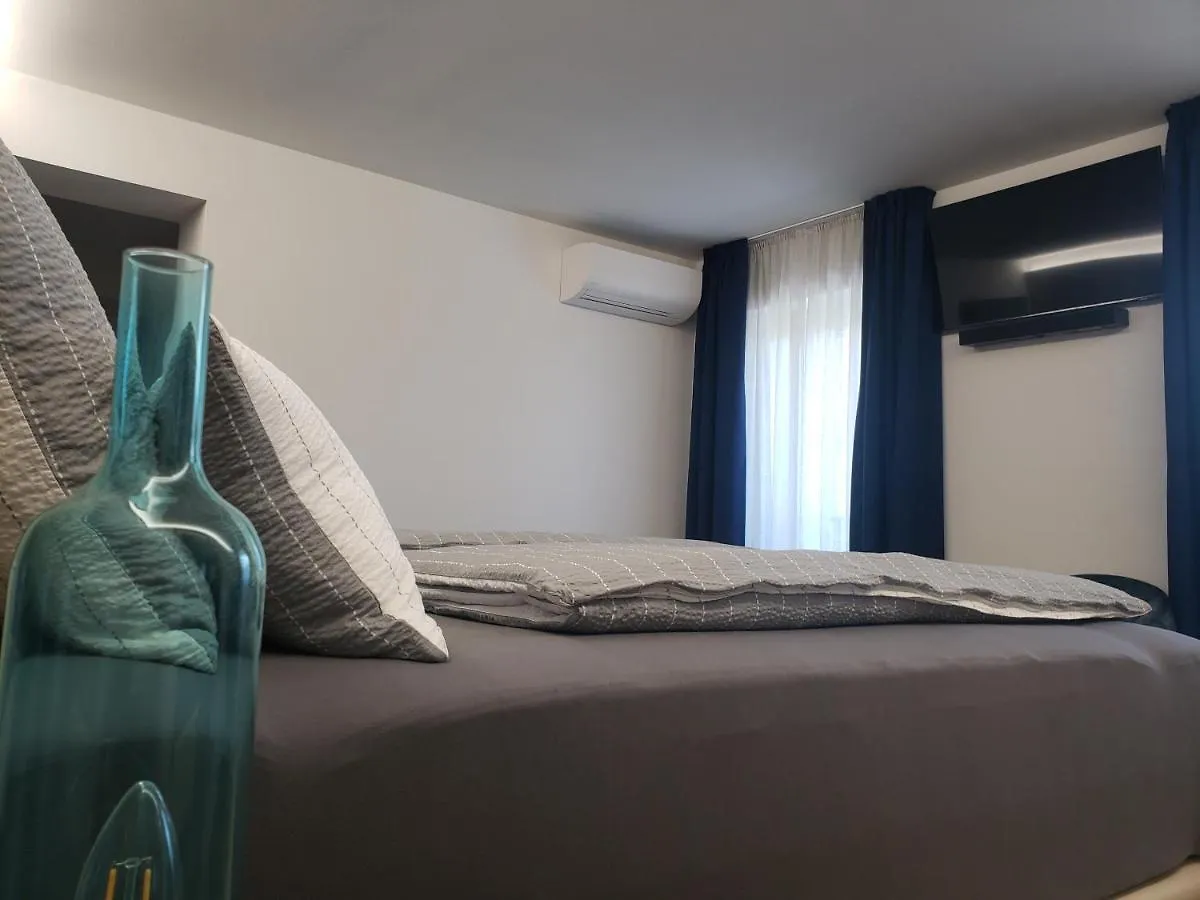 Vinomare Guesthouse Fosdinovo