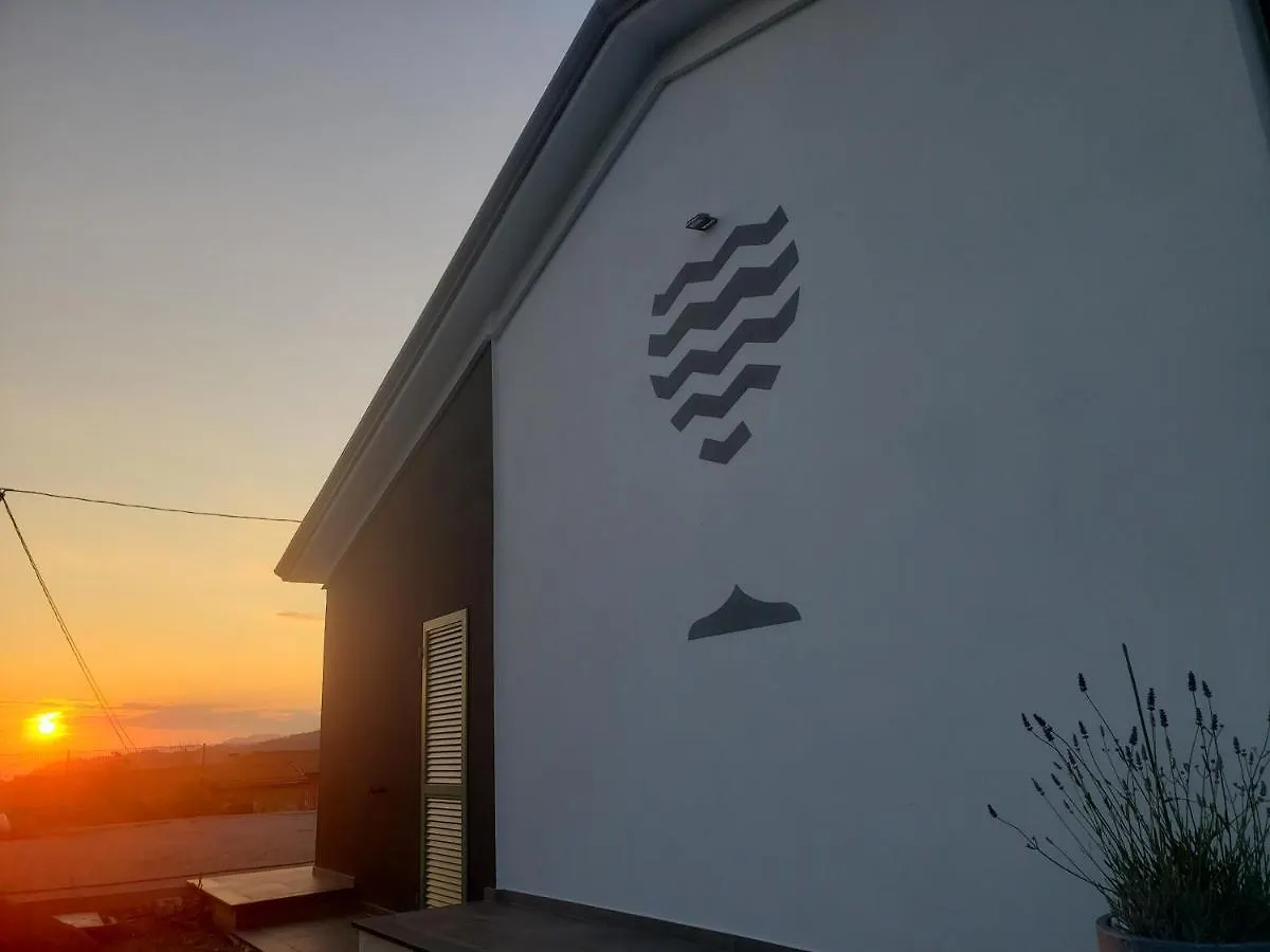 Bed & Breakfast Vinomare Guesthouse Fosdinovo Italy